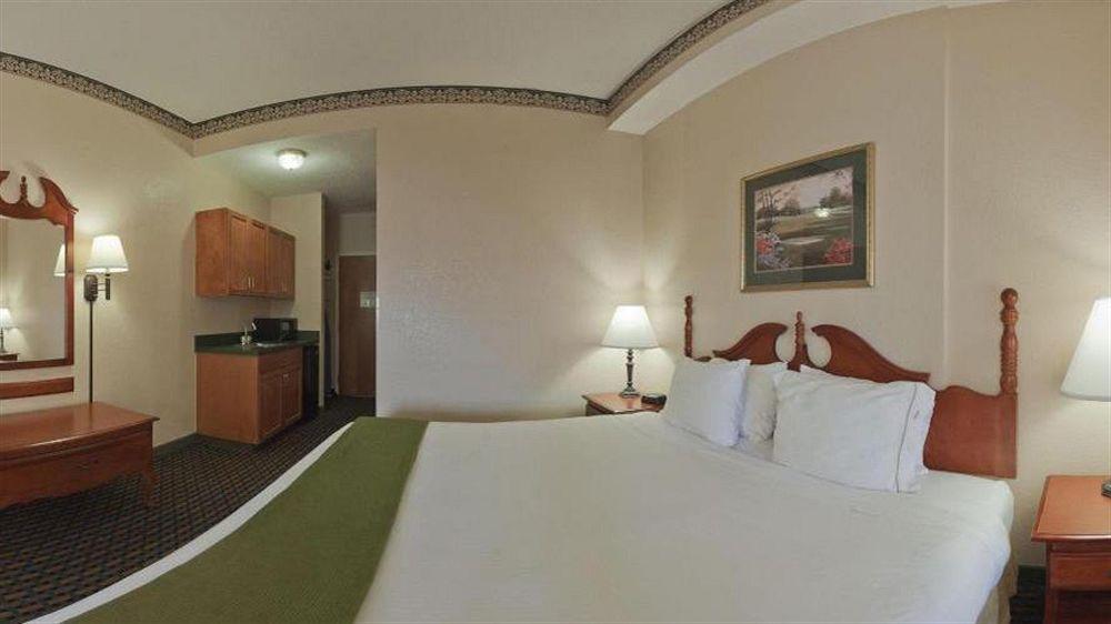Holiday Inn Express Hotel & Suites Sanford By Ihg Eksteriør bilde